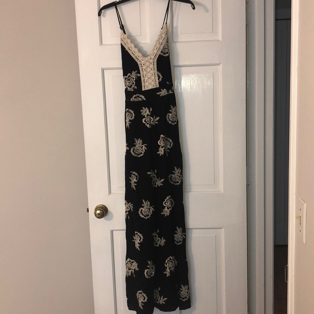 Black Altar’d State Maxi Dress